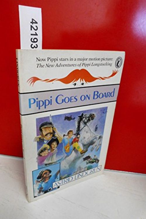 Cover Art for 9780140327748, Pippi Goes on Board by Astrid Lindgren