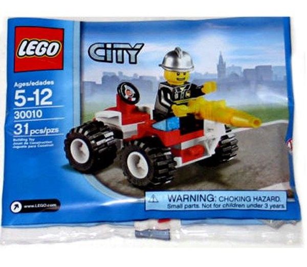 Cover Art for 0673419153836, Fire Chief Set 30010 by LEGO