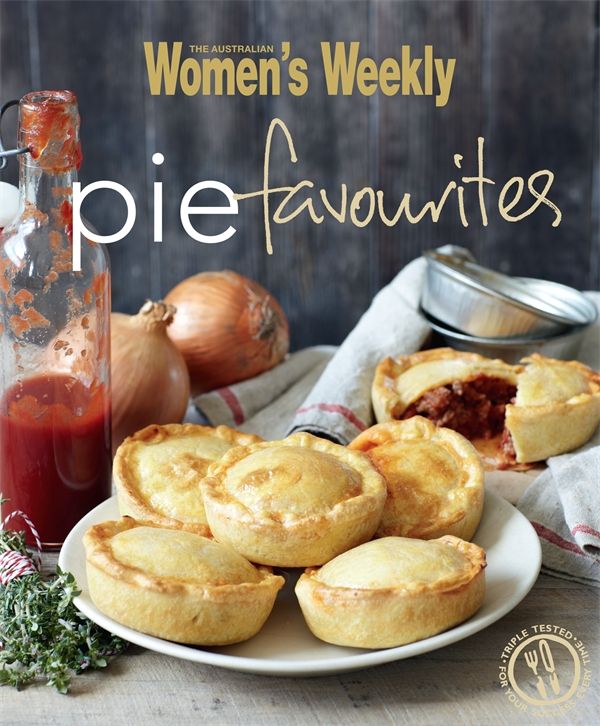 Cover Art for 9781742450728, Pie Favourites by The Australian Women's Weekly