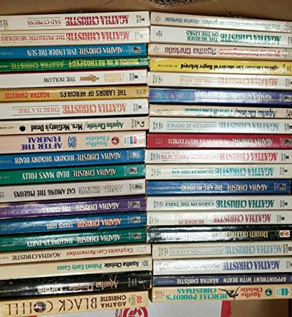 Cover Art for B017O0SKG4, Complete Hercule Poirot (1-38) paperback collection set by Agatha Christie by Agatha Christie
