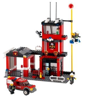 Cover Art for 0673419058056, Fire Station Set 7240 by Lego