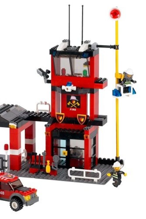 Cover Art for 0673419058056, Fire Station Set 7240 by Lego