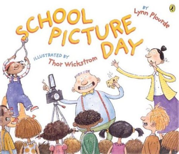 Cover Art for 9780142401507, School Picture Day by Plourde Lynn