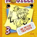 Cover Art for 9782745957238, Le journal d'une grosse nouille, Tome 3 : Une pop star très pesto by Rachel Renee Russell