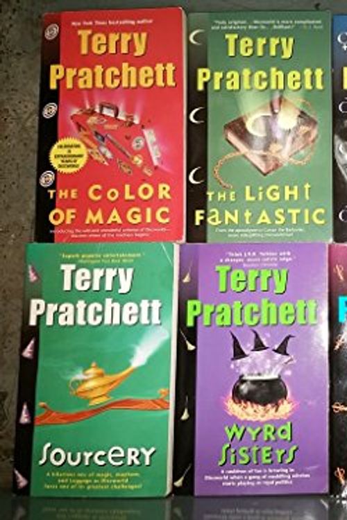 Cover Art for B00THKYMAS, 1-8 Discworld Paperback Set by Terry Pratchett