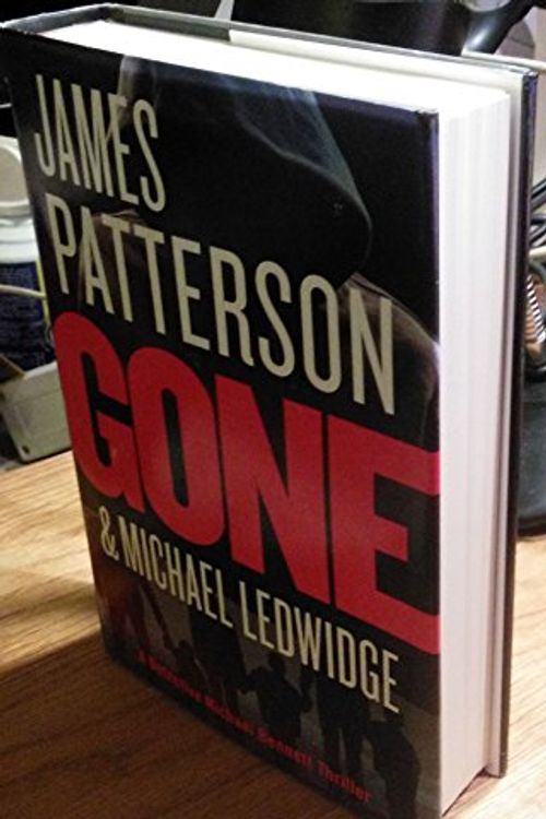 Cover Art for 9781624907807, Gone (Large Print) by James Patterson