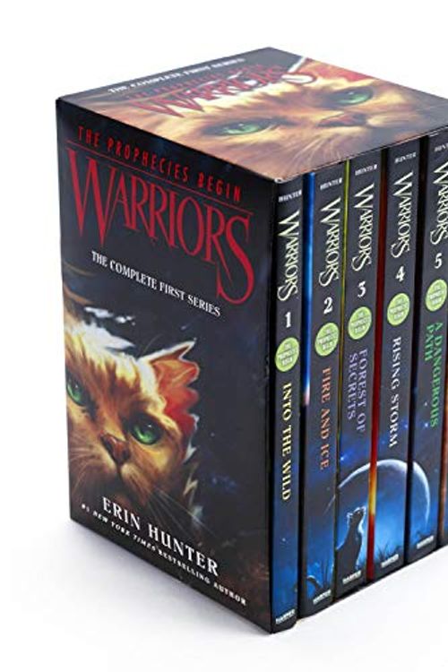 Cover Art for 0046594042996, Warriors Box Set: Volumes 1 to 6 by Erin Hunter