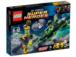 Cover Art for 5702015353908, Green Lantern vs. Sinestro Set 76025 by Lego