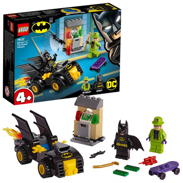 Cover Art for 5702016369755, Batman vs. The Riddler Robbery Set 76137 by LEGO