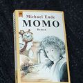 Cover Art for 9789504634799, Momo by Michael Ende