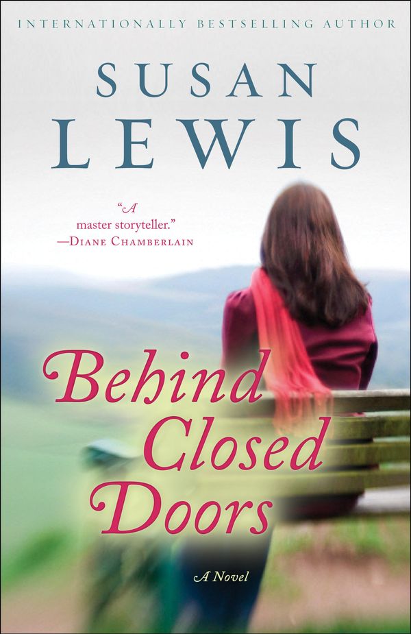 Cover Art for 9780345549525, Behind Closed Doors by Susan Lewis