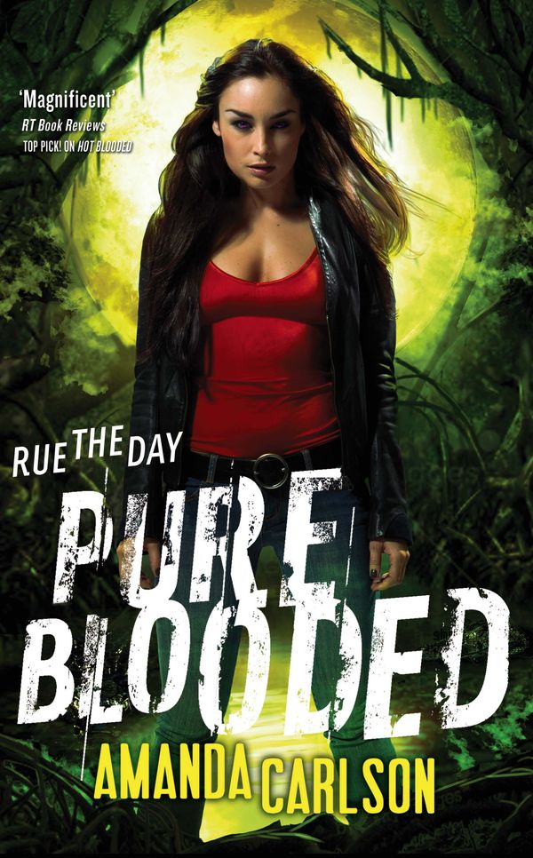 Cover Art for 9780356504063, Pure Blooded: Book 5 in the Jessica McClain series by Amanda Carlson