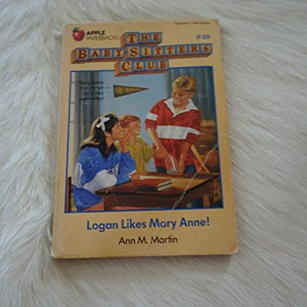 Cover Art for 9780590723923, Logan Likes Mary Anne by Martin