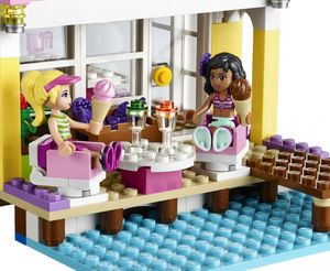 Cover Art for 0673419207850, Stephanie's Beach House Set 41037 by LEGO