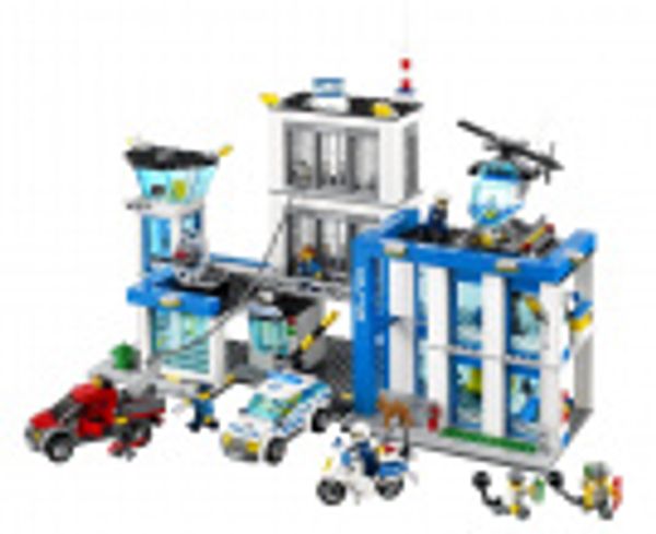 Cover Art for 9154403244811, LEGO City Police 60047 Police Station by LEGO