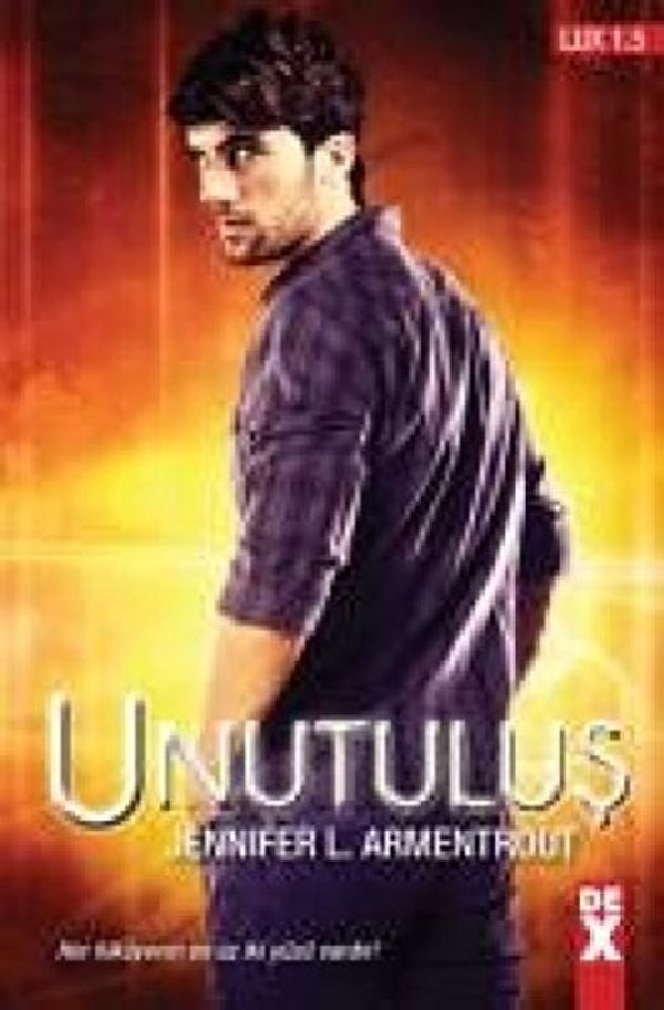 Cover Art for 9786050935127, Unutuluþ - Lux 1.5 by Jennifer L’armentrout