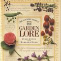 Cover Art for 9780671728823, Country Diary of Garden Lore by Julia Jones, Barbara Deer