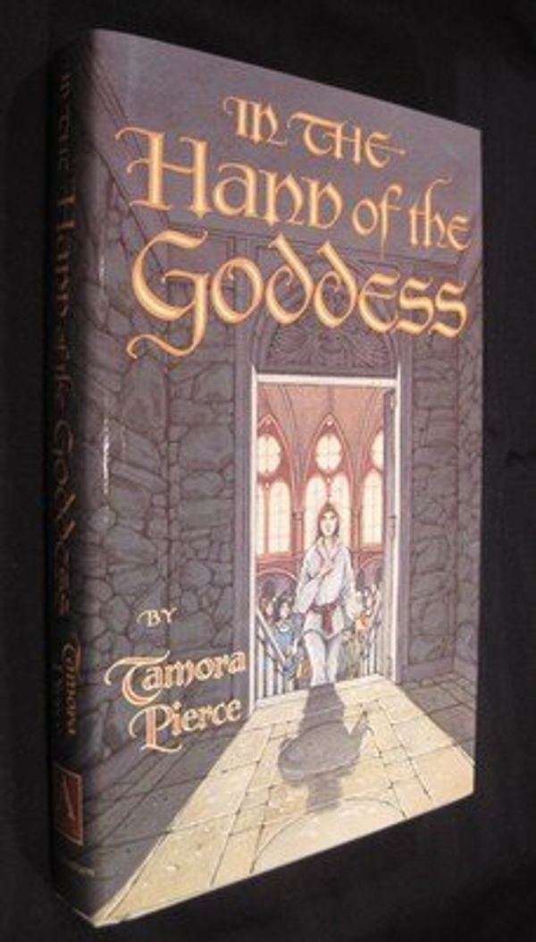 Cover Art for 9780689310546, In the Hand of the Goddess by Tamora Pierce