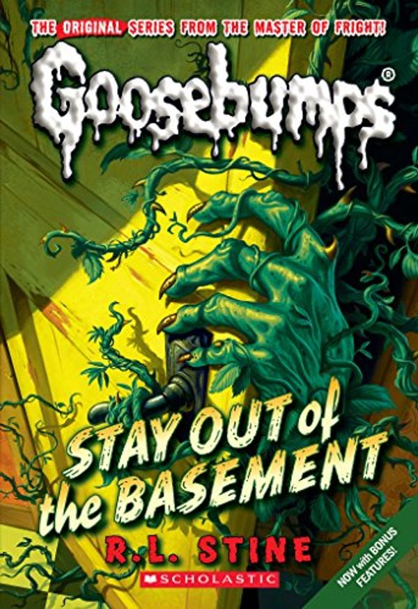 Cover Art for B01B7FMO1O, Stay Out of the Basement by R.l. Stine