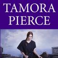 Cover Art for 9780375914690, Bloodhound by Tamora Pierce