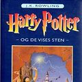 Cover Art for 9788700398368, Harry Potter Og De Vises Sten (Danish language) by Joanne K. Rowling