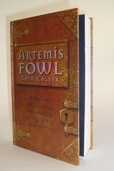 Cover Art for 9780141339399, Artemis Fowl (Puffin Limited Edition) by Eoin Colfer