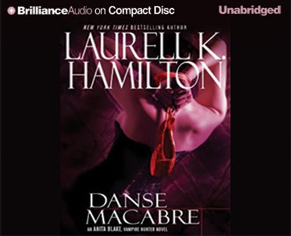 Cover Art for 9781596008687, Danse Macabre by Laurell K. Hamilton