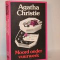Cover Art for 9789021824659, Moord onder vuurwerk by Agatha Christie