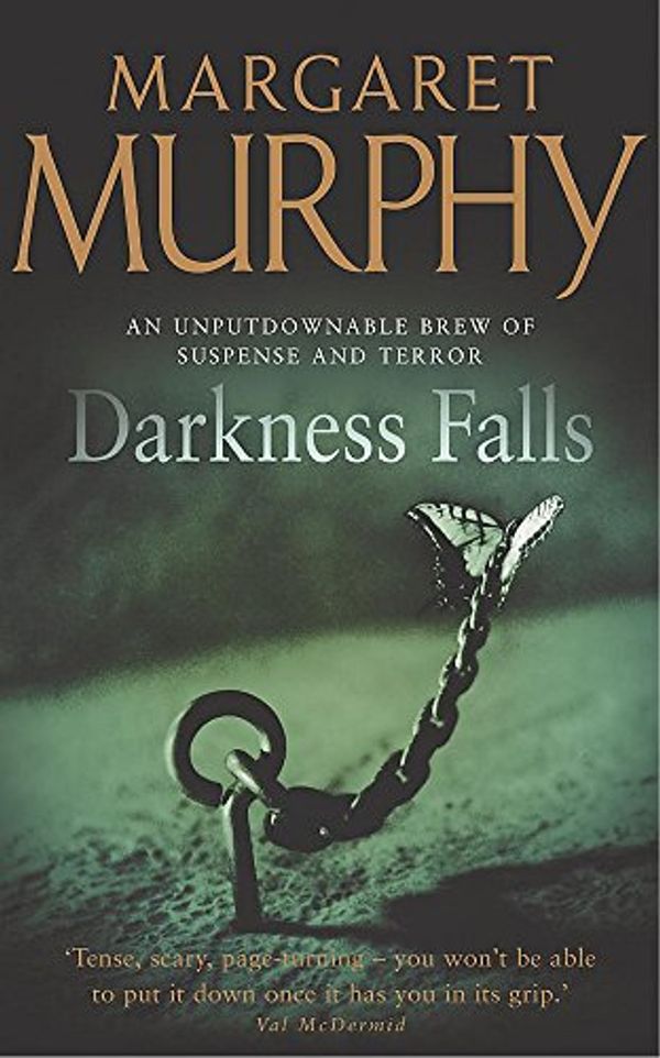 Cover Art for 9780340820537, Darkness Falls by Margaret Murphy