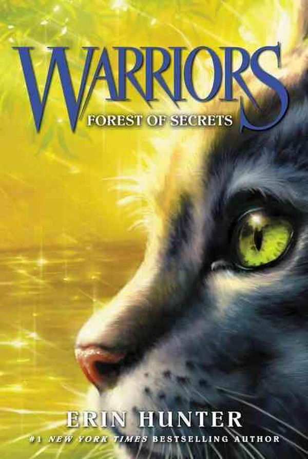 Cover Art for 9780062366986, Warriors #3: Forest of Secrets by Erin Hunter