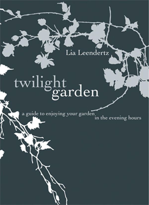 Cover Art for 9781909396814, The Twilight Garden by Lia Leendertz