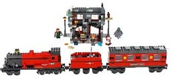 Cover Art for 0673419034876, Motorised Hogwarts Express Set 10132 by Lego