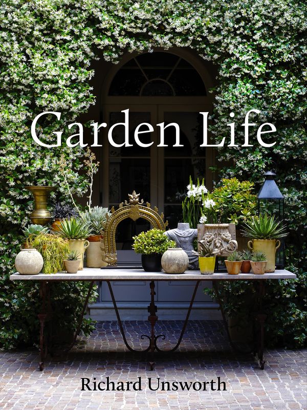 Cover Art for 9781921383007, Garden Life by Richard Unsworth