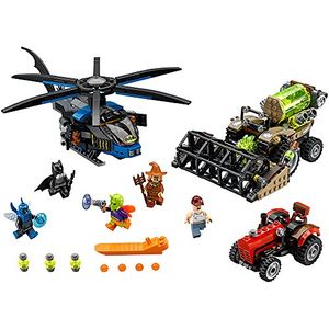 Cover Art for 0673419250450, Batman: Scarecrow Harvest of Fear Set 76054 by LEGO