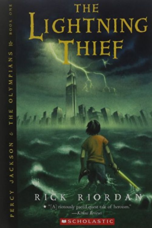Cover Art for 9780439861304, The Lightning Thief (Percy Jackson and the Olympians, Book 1) by Rich Riordan
