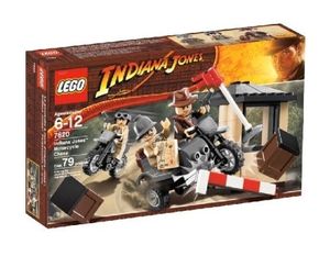 Cover Art for 0673419102940, Indiana Jones Motorcycle Chase Set 7620 by LEGO
