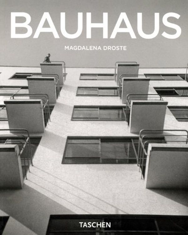 Cover Art for 9783822836484, Bauhaus by Magdalena Droste