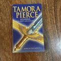 Cover Art for 9780590197960, Alanna: The First Adventure (Song Of The Lioness 1) by Tamora Pierce