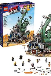 Cover Art for 7437220459432, LEGO MOVIE 2 70840 Welcome to Apocalypseburg! Big Creative Construction Set with 12 Minifigures by Unknown
