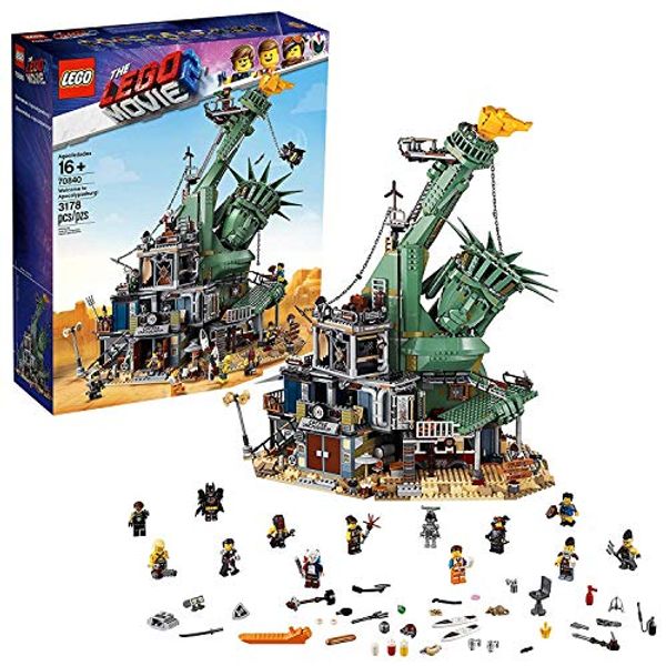Cover Art for 7437220459432, LEGO MOVIE 2 70840 Welcome to Apocalypseburg! Big Creative Construction Set with 12 Minifigures by Unknown