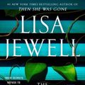 Cover Art for 9781432899738, The Family Remains by Lisa Jewell