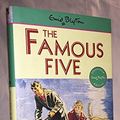 Cover Art for 9780340996911, Famous Five: 10: Five On A Hike Together by Enid Blyton
