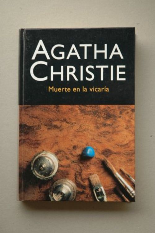 Cover Art for 9788427298163, A Murder is Announced by Agatha Christie