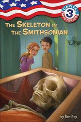 Cover Art for 9780756976958, The Skeleton in the Smithsonian by Ron Roy