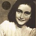 Cover Art for 8601405719089, [THE DIARY OF A YOUNG GIRL: THE DEFINITIVE EDITION (ANNIVERSARY) BY (AUTHOR)FRANK, ANNE]THE DIARY OF A YOUNG GIRL: THE DEFINITIVE EDITION (ANNIVERSARY)[PAPERBACK]12-01-2007 by Anne Frank