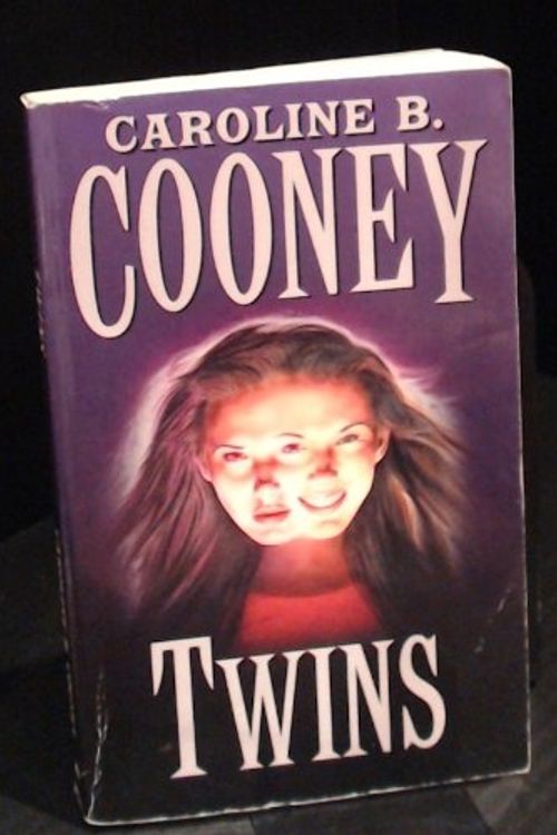 Cover Art for 9780439013161, Twins (Point Horror) by Caroline B. Cooney