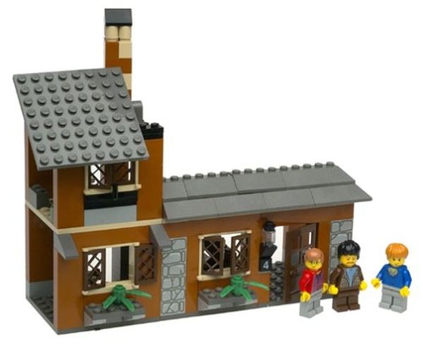 Cover Art for 0673419015097, Escape from Privet Drive Set 4728 by Lego