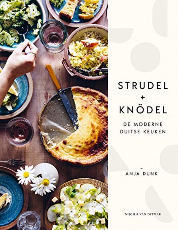 Cover Art for 9789038805986, Strudel + Knödel: De moderne Duitse keuken by Anja Dunk