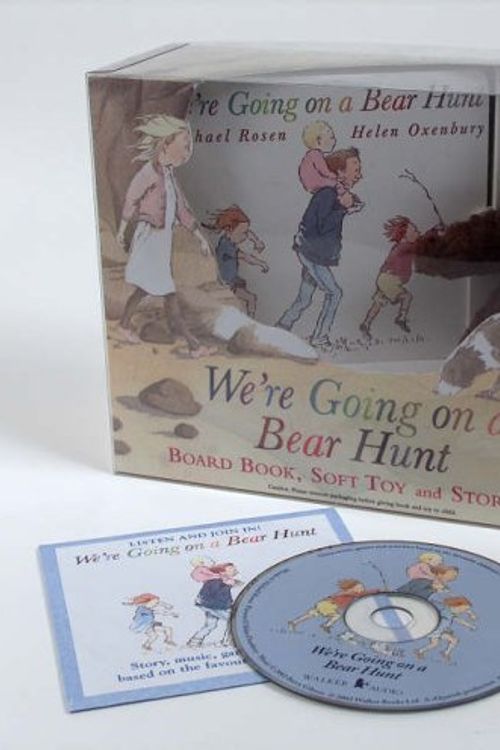 Cover Art for 9780744598537, We're Going on a Bear Hunt 2005 (Book Toy & CD Gift Set) by Michael Rosen