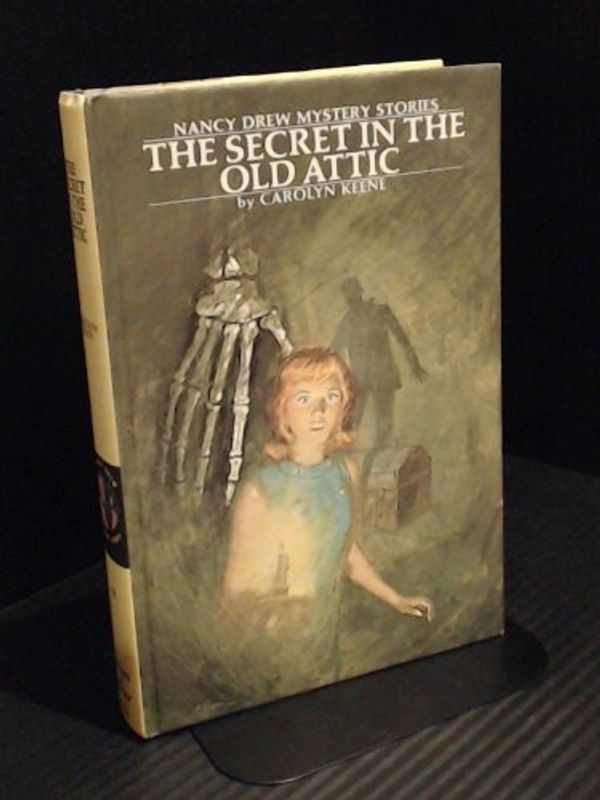 Cover Art for 9780448195216, Secret in the Old Attic by Carolyn Keene